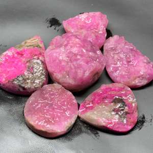 อัญมณีสีชมพูอัญมณีแคลไซต์โคบอลต์ธรรมชาติ100% อัญมณีแคลไซต์สำหรับทำเครื่องประดับอัญมณีแคลไซต์โคบอลต์แบบหลวม - Product Image 1
