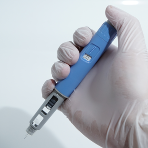 Penna per Iniezione Monouso Brevettata in PVC con Filettatura Interna, Cartuccia da 3mL, Opzioni di Lunghezza Multi-Ago |   Tecnologia Indipendente | - Product Image 4