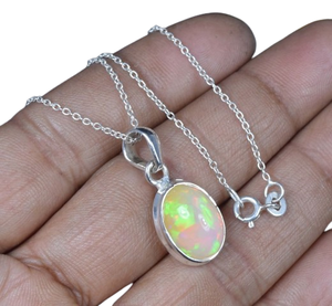 Pendentif chaîne en argent sterling 925 plaqué rhodium avec opale éthiopienne bleue de qualité supérieure, pierre naturelle, cadeau d'anniversaire, pierre de naissance d'octobre - Product Image 1