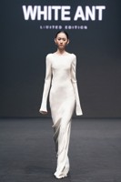 Robes de soirée de qualité supérieure MOLLYA, robe dos nu drapée, longue, élégante, pour femmes, grossiste Whiteant