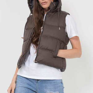 Veste matelassée imperméable pour homme sur mesure en gros, col montant à capuche, rembourrage en coton, respirante, décontractée, couleurs et logo personnalisés - Product Image 5