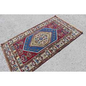 Tapis vintage 3,37 x 5,7 pieds, tapis d'inspiration turque, tapis en laine Ikat rouge - Product Image 2