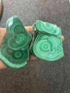 Losas de malaquita de grado AAA de alta calidad, piedras preciosas curativas de Material raro Natural para decoración del hogar, tamaño personalizable al por mayor - Product Image 2