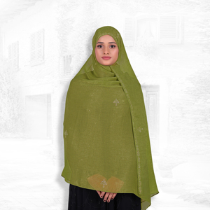 Hiyab Ligero de Chifón con Motivo de Diamantes de Imitación Dispersos, Detalles de Borde Brillante para Uso en Invierno, Vestimenta Elegante y Modesta - Product Image 5