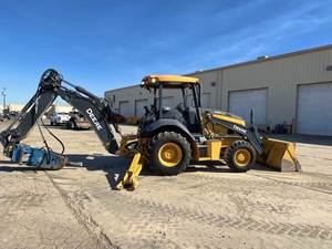 MEJOR VENTA 2024 JOHN DEERE 320P RETROEXCAVADORA CARGADORA - Product Image 3