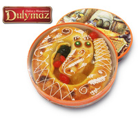 Groothandel Dulymaz IFS-gecertificeerde 1300g Spaanse palingvormige marzipan snoepgoed gekonfijte eierdooier fruit vaste vorm chocolade snoepjes