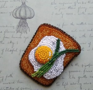 Nouveauté : porte-clés brodé de perles personnalisées et accessoires de sac en perles de rocaille, breloques de sac brodées à la main en perles de rocaille - Product Image 5