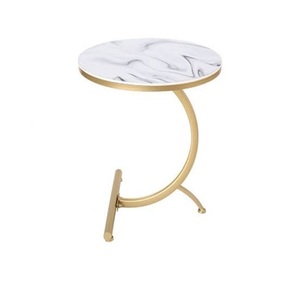 Tables basses en métal doré avec dessus en marbre Mobilier tendance pour hôtel et restaurant Article Table métallique en fil de fer Table d'angle personnalisée - Product Image 4