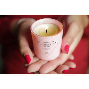 Handmade Soy Candles Blush Blooms Eco-Friendly Custom Shape for Home Decoration Smokeless Custom 2pcs/Box for Valentine's Day - Product Image 4
