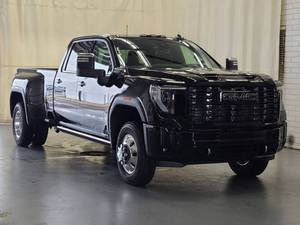 รถกระบะมือสอง (TB) 2025 แบล็ค ซีเออร์รา 3500HD เดนัลลี่ อัลติเมท ครูแค็บ ขับเคลื่อนสี่ล้อ - Product Image 4