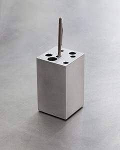 Antique style metal pen holder for vintage inspired study <b>desk</b> and professional <b>office</b> environment decoration - Product Image 6