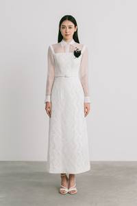 Haute qualité dentelle coton 100% MATI dentelle robe midi vente chaude Design de luxe femmes robes a-ligne boucle en métal à l'arrière - Product Image 2