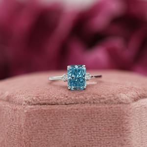 Blue Radiant Cut Lab Grown Diamond Cluster Lujoso anillo de compromiso de oro sólido de 14K para mujeres Certificado IGI - Product Image 1