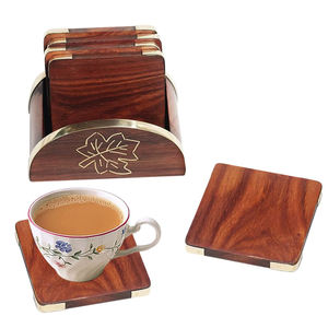 Qualité supérieure Forme carrée Bois fini Or Chrome Bordure Produit attrayant Noyer Décoration de table Service Dessous de verre Déco - Product Image 1