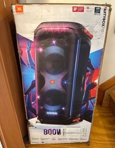 Nouvelle enceinte portable d'extérieur J-B-L Partybox 710, marque originale, éclairage LED RGB, design étanche, batterie, son de qualité - Product Image 4