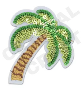 Encantos de árbol de lentejuelas Cuentas de semillas Lindo personaje personalizado diario Encantos de estrellas Regalo de niña Nuevo estilo de tendencia para cuentas - Product Image 1