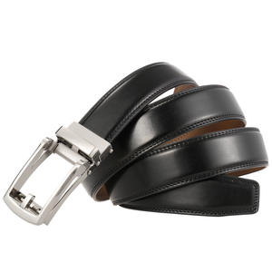 Ceintures en cuir OEM/ODM en gros pour la mode, ceinture en cuir de vachette véritable de luxe, boucle en acier, imperméable, respirante, logo personnalisé - Product Image 4