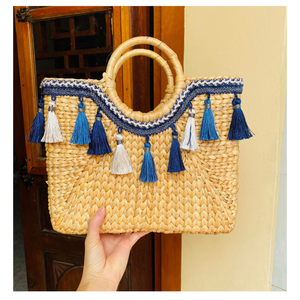 Bolsa de jacinto de agua hecha a mano: paja de jacinto de agua natural de Vietnam, diseñada para viajes fáciles a la playa y opciones populares de picnic - Product Image 2
