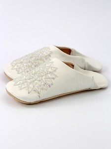 Wholesale White Sequin Moroccan Leather Babouche Slippers Iridescent Beaded Mules Round Toe Indoor <b>Shoes</b> multiple colors - Product Image 4