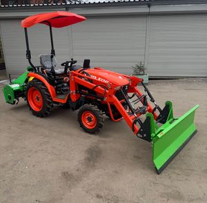 Nuevo tractor Kubota BX23S con implementos de cargador frontal a buen precio - Product Image 3