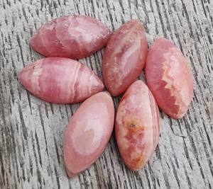 อัญมณี shivoham พลอยสีชมพูธรรมชาติตัดมาโครไซต์พลอยเจียระไนเจียระไนแบบหลังเรียบได้รับการรับรองจากผู้ผลิต - Product Image 3