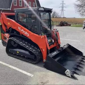 Cargadora de orugas Kubota SVL75-3 usada, modelo 2017, carga nominal de 15 toneladas para construcción y trabajo agrícola - Product Image 4