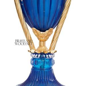 Brûle-encens en cristal bleu royal avec support en laiton plaqué or, élégant, artisanal, luxueux, Mabkhara - Product Image 4