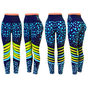 Venta al por mayor de leggings de cintura alta personalizados sublimación de impresión leggings de compresión de peso ligero - Product Image 6