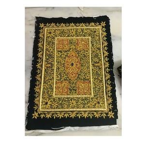 Tapis de bijou indien traditionnel Design moderne élégant pour la tenture murale dans le salon Bureau Galerie Murs Fournisseur direct Inde - Product Image 1