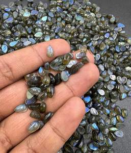 Haute qualité 7x9mm naturel bleu Labradorite lisse poire forme Cabochon Multi Flashy pierres précieuses en vrac pour la fabrication de bijoux en gros - Product Image 1