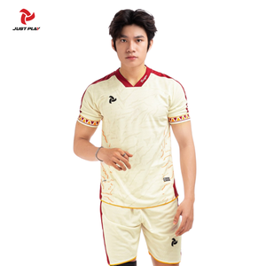 Maillot personnalisable de haute qualité unisexe, vêtements de sport de football pour hommes, uniforme d'équipe lavé, étiquettes personnalisées d'origine OEM, best-seller - Product Image 2