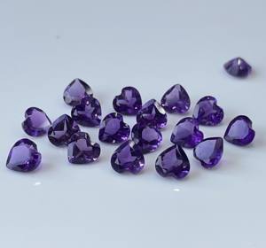 Améthyste naturelle 8mm coupe coeur à facettes-améthyste violette lâche coupe coeur de qualité supérieure - Product Image 4