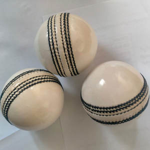 100% Good Quality Set of 6 White Leather Cricket Ball No <b>Stamp</b> for Indoor and Outdoor Practice Cricket Balls - Product Image 3
