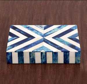 Caja de almacenamiento de joyas con incrustaciones de hueso rectangular azul y blanco, organizador decorativo para recuerdos, accesorios y embalaje de regalo - Product Image 2