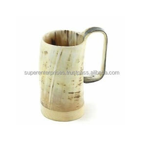 Tasse de boisson Viking en corne de vache design pour boire de la bière Décoration intérieure Matériau unique Tasse à boire design - Product Image 1