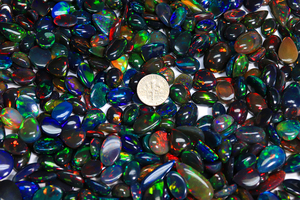 Pierres précieuses de Cabochon d'opale noire éthiopienne-Welo Loose Multi Fire Black Opal Gems-Pierres polies étonnantes d'Ethiopie - Product Image 5