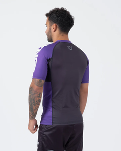 เสื้อรัดกล้ามแขนสั้นสำหรับผู้ชาย MMA พิมพ์ลายแบบซับลิเมชั่น ขายส่ง โพลีเอสเตอร์ 100% สีและโลโก้ปรับแต่งได้ - Product Image 3