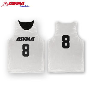 Ensemble de maillot de basket-ball respirant imprimé logo personnalisé vente en gros de conception sans manches en maille réversible pour les jeunes vêtements de basket-ball - Product Image 3