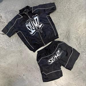 Chaqueta cortavientos con cremallera para hombre con logotipo bordado personalizado, conjunto de pantalones cortos, conjuntos de chándales cortos para exteriores de poliéster y nailon para hombre - Product Image 5