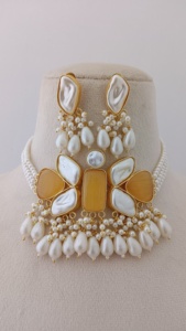 Ensemble de collier de royauté de perles de minuit Design unique Produit en vrac de perles lumineuses Design personnalisé pour les femmes - Product Image 4