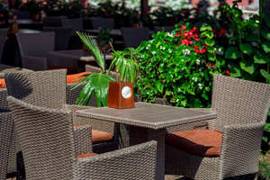 Soporte de caja de pañuelos de madera hecho a mano Diseño minimalista para la vida moderna - Product Image 2