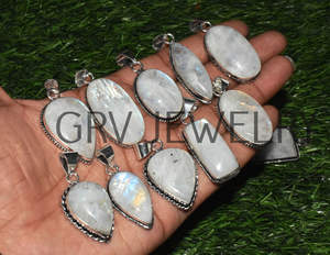 Lot en gros de pendentifs en pierre de lune arc-en-ciel naturelle, bijoux plaqués argent sterling 925 pour fiançailles, mariage et fêtes - Product Image 2