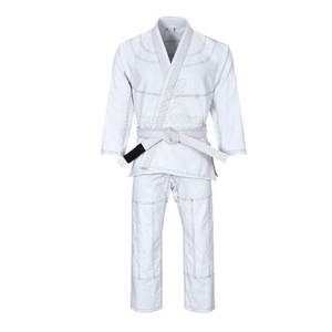 Kimono de Jiu-Jitsu de qualité supérieure avec une coupe confortable et équilibrée, uniforme de Jiu-Jitsu avec un tissu résistant - Product Image 5