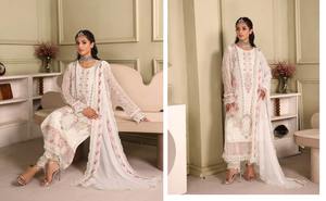 Trajes Shalwar kameez de marca de ropa de fiesta más vendidos para mujeres en material de gasa de muy alta calidad con bordado muy fino - Product Image 6