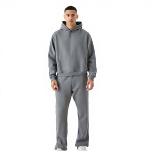 OME Custom High Quality Hot Sale Casual Fashionable Men Tracksuits 2026 New Style Custom Slim Fit Men Tracksuit in Solid Color - Product Image 1