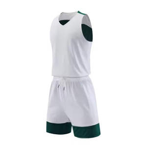 Pantalones cortos de baloncesto de verano con logotipo personalizado y estampado de transferencia de calor liso último estilo transpirable y de talla grande con certificado BSCI - Product Image 2