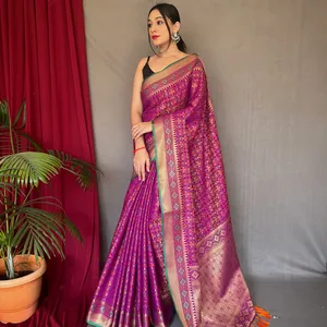 Sari in pura seta Patola per donna Contrast Meenakari e Rich Pallu Partywear Saree con nappe