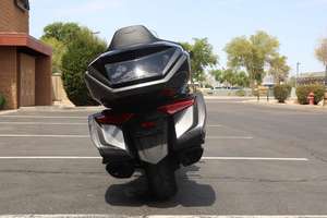 Honda d'occasion 2024 ®   Gold Wing Tour disponible à la vente - Product Image 4