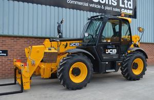 Manipulador Telescópico Diésel Usado JCB con Neumáticos Sólidos 4x4 Todoterreno, Mástil de Una Etapa, Altura de Horquilla de 3m, Bajado - Product Image 2