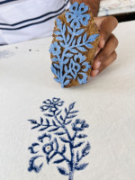 Stempel Kayu Ukiran Tangan Motif Daun Tanaman Rambat dengan Desain Geometris |   Blok Tekstil Tradisional India